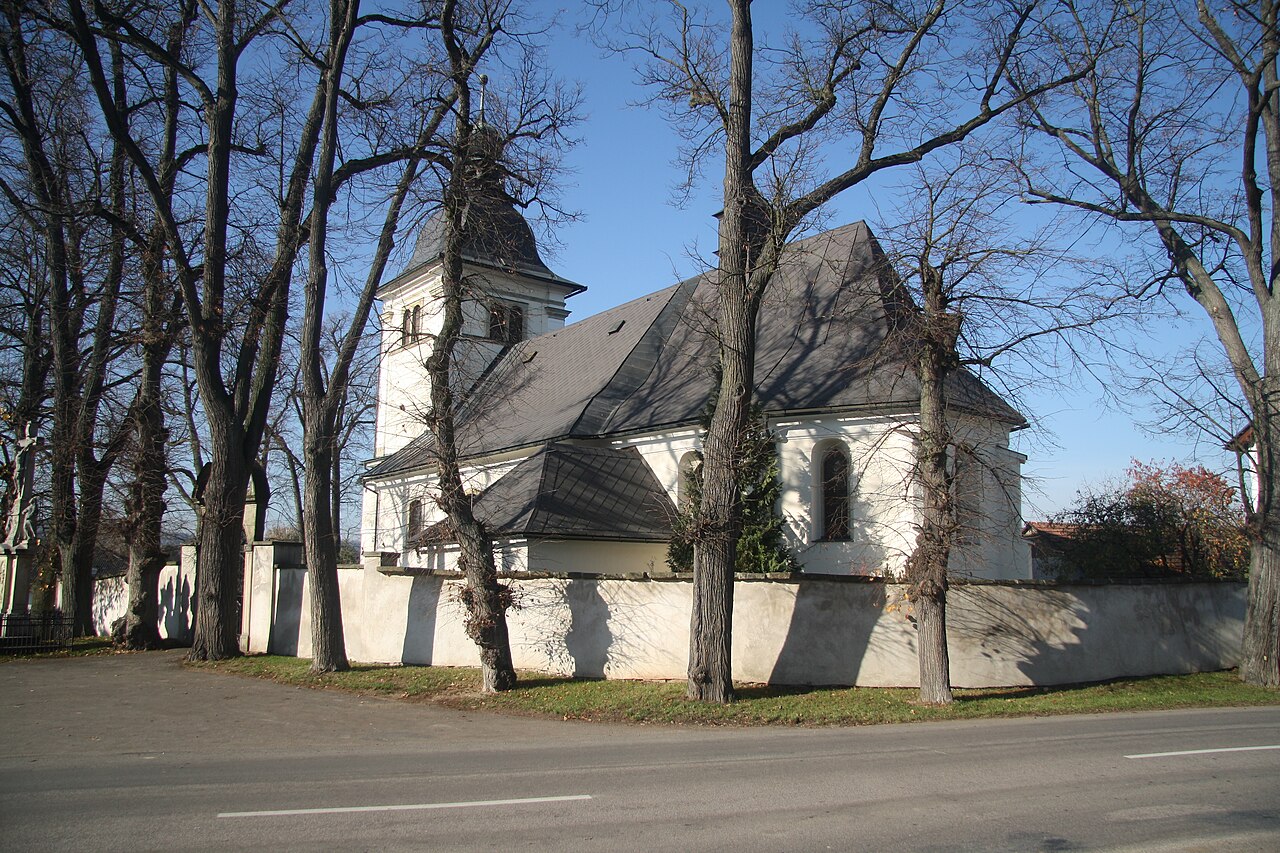 Kostel sv. Filipa a Jakuba – Lukavice